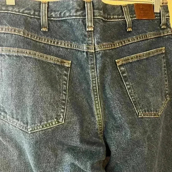Men's L. L. Bean Double L  Classic Fit, Flannel-Lined Jeans Size 36x34 - Picture 6 of 7